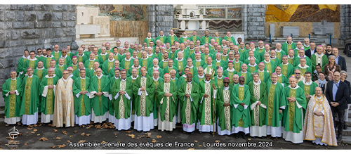 Assemblée plénière des évêques, Message de fraternité au peuple libanais et aux chrétiens de Terre sainte