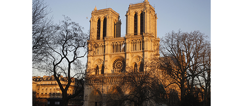 Notre Dame de Paris, un retour à la lumière