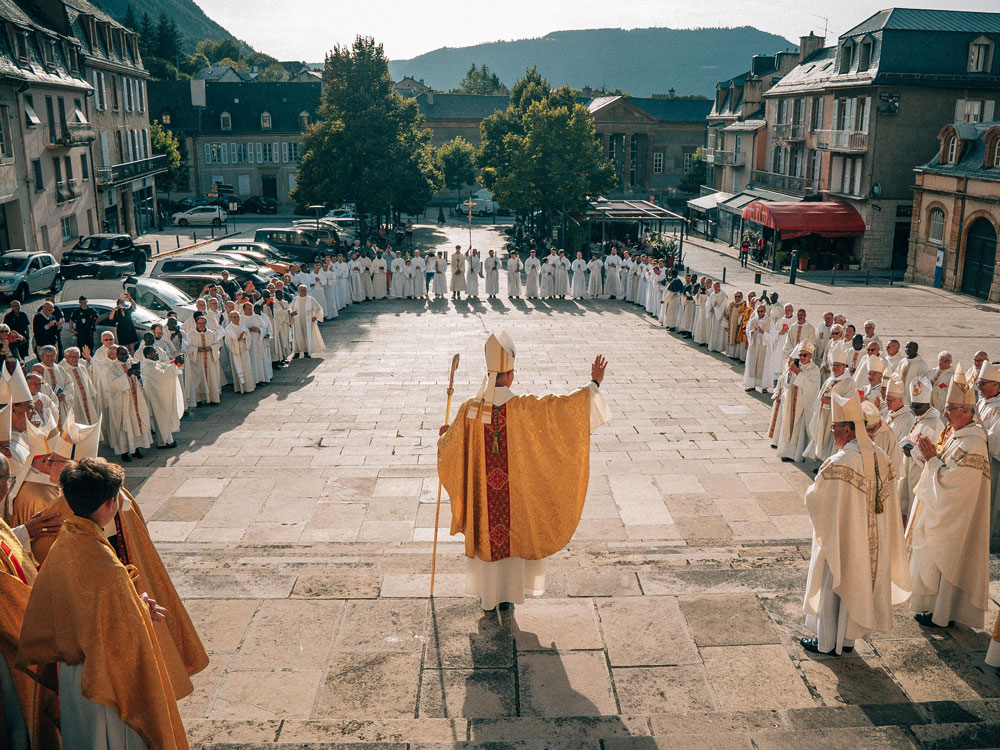 Sélection-ordination-épiscopale-MGR-JP---Diocèse-de-Mende-11